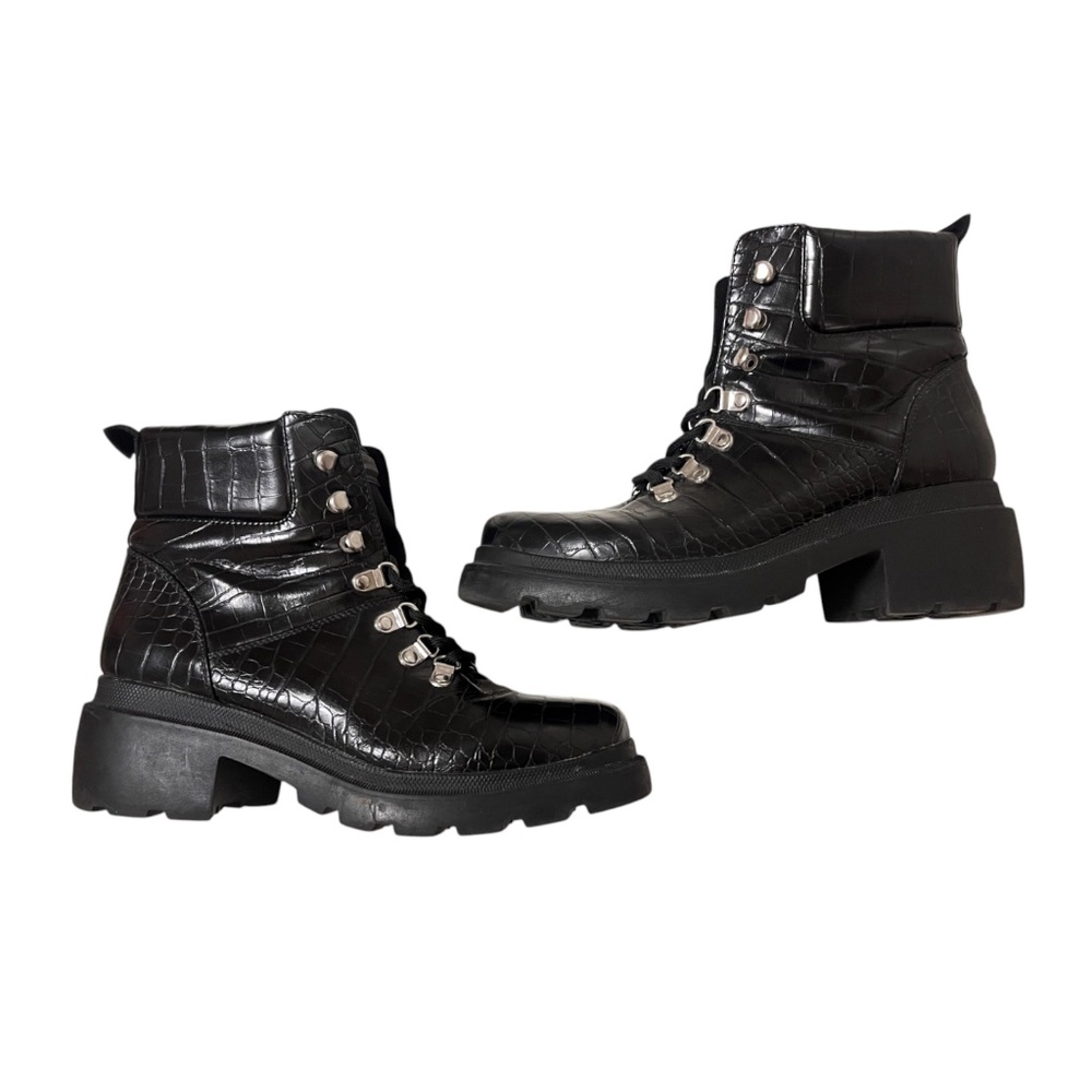 *Rare* Kendall & Kylie Rory Vegan Leather Croc Hiker Boots